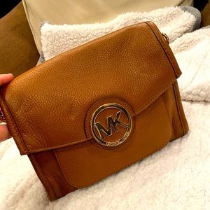EUC Michael Kors Crossbody